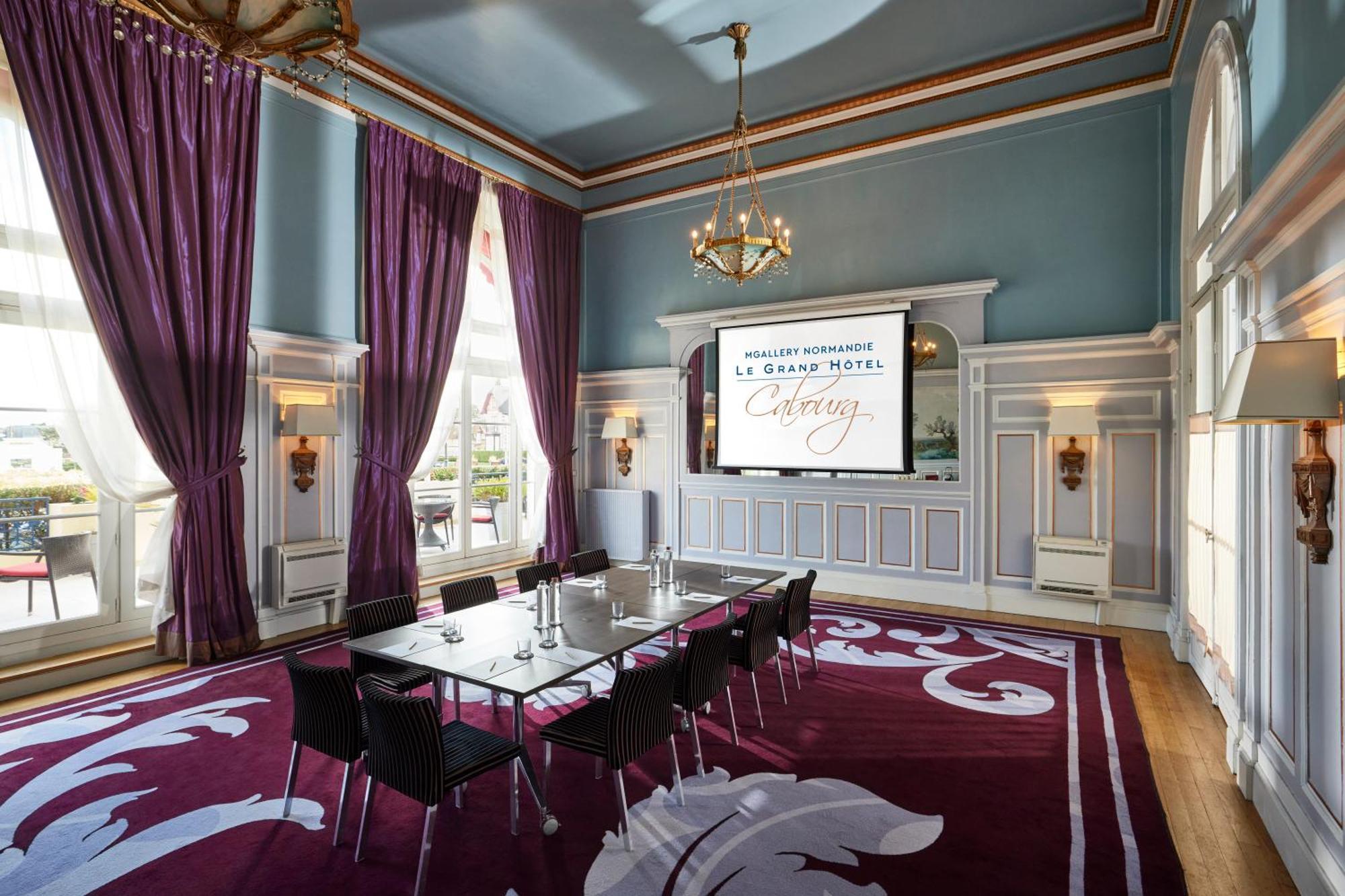Le Grand Hotel De Cabourg - Mgallery Collection Eksteriør billede