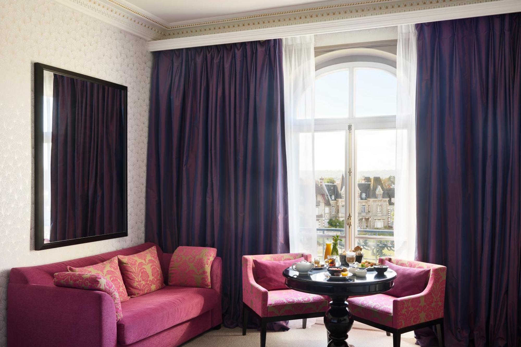 Le Grand Hotel De Cabourg - Mgallery Collection Eksteriør billede