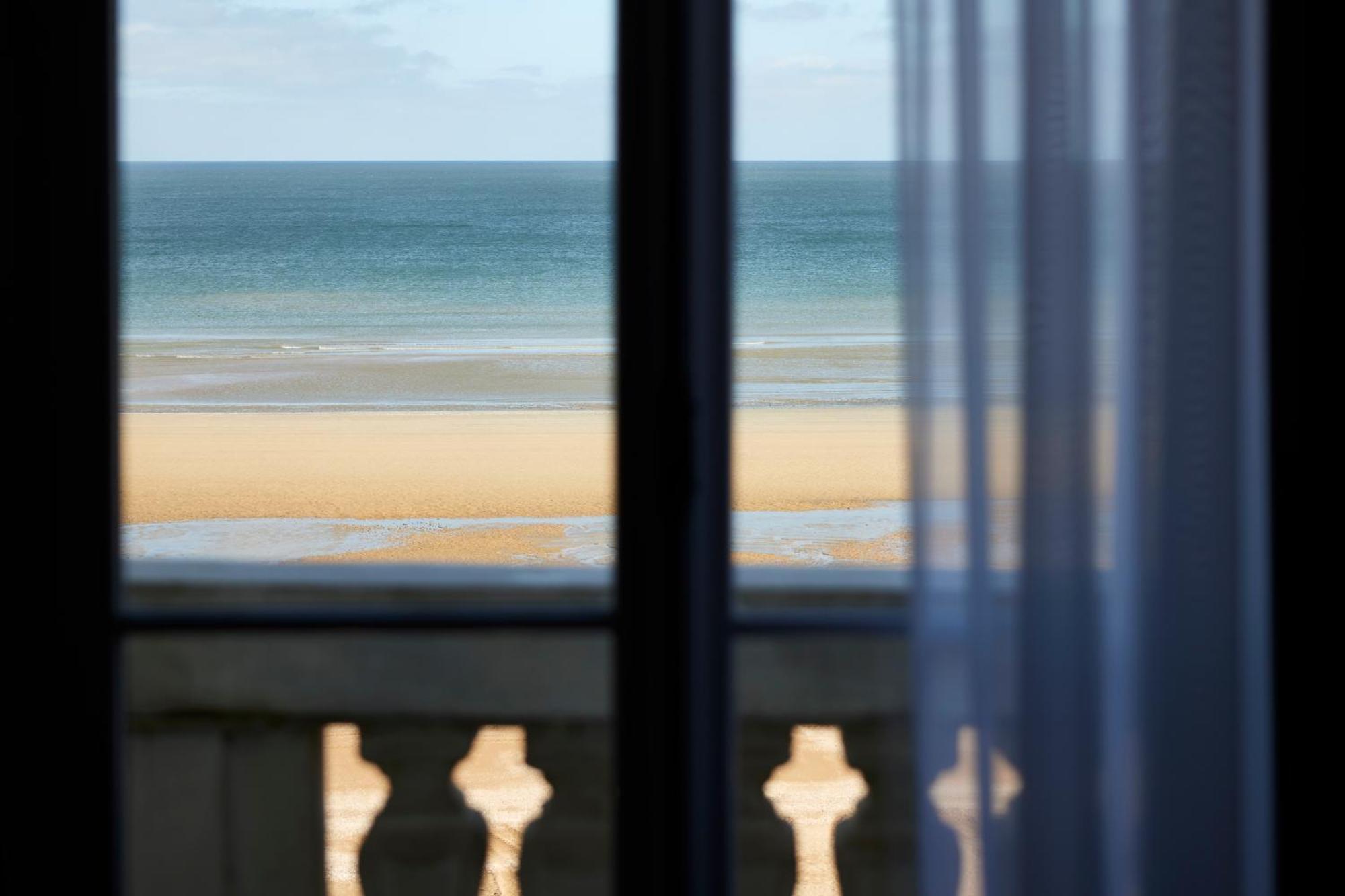 Le Grand Hotel De Cabourg - Mgallery Collection Eksteriør billede