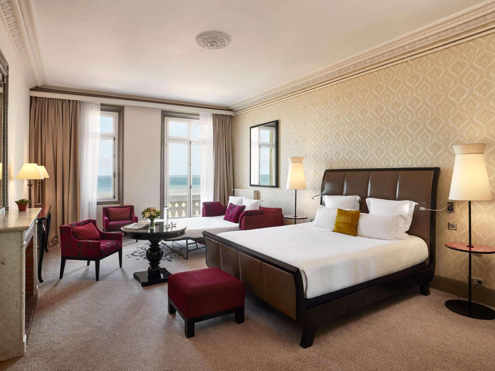Le Grand Hotel De Cabourg - Mgallery Collection Eksteriør billede